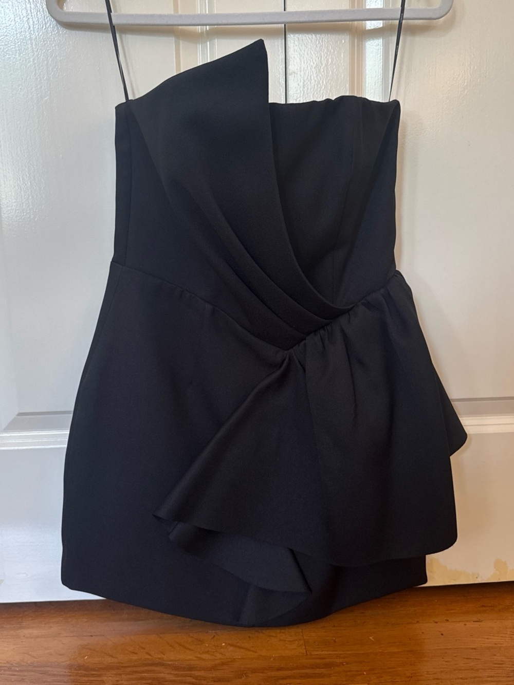 Elliatt Black Strapless Ruffle Mini Dress